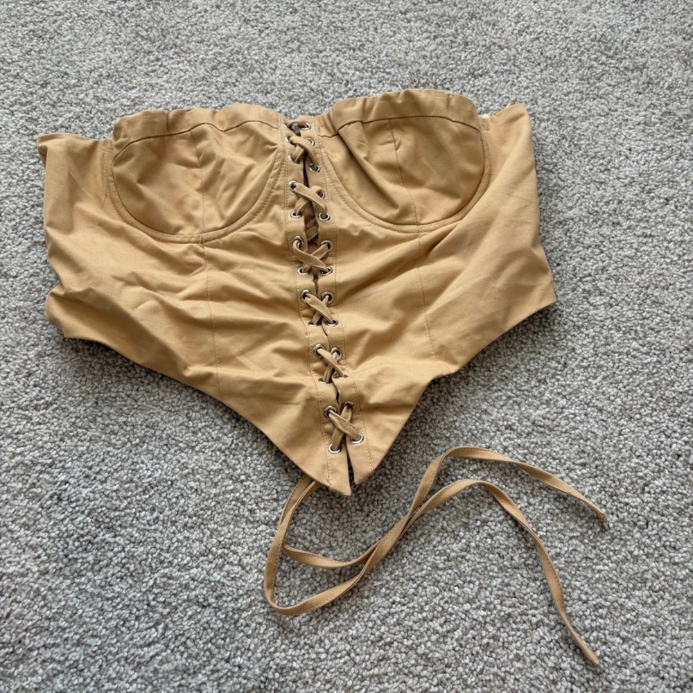 Superdown Ashlyn Lace Up Top Womens L Tan Corset Coquette Renaissance Festival